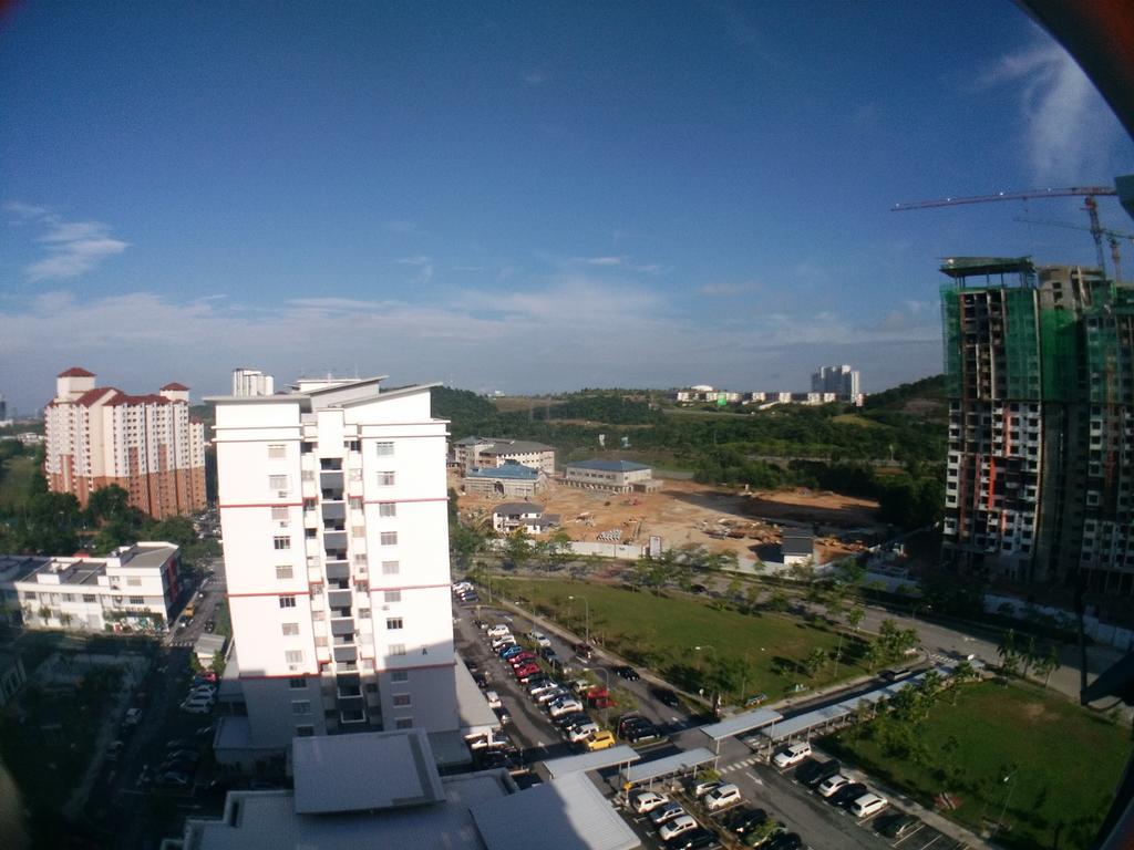 Homestay D 11 Putrajaya Netflix Wifi Ngoại thất bức ảnh