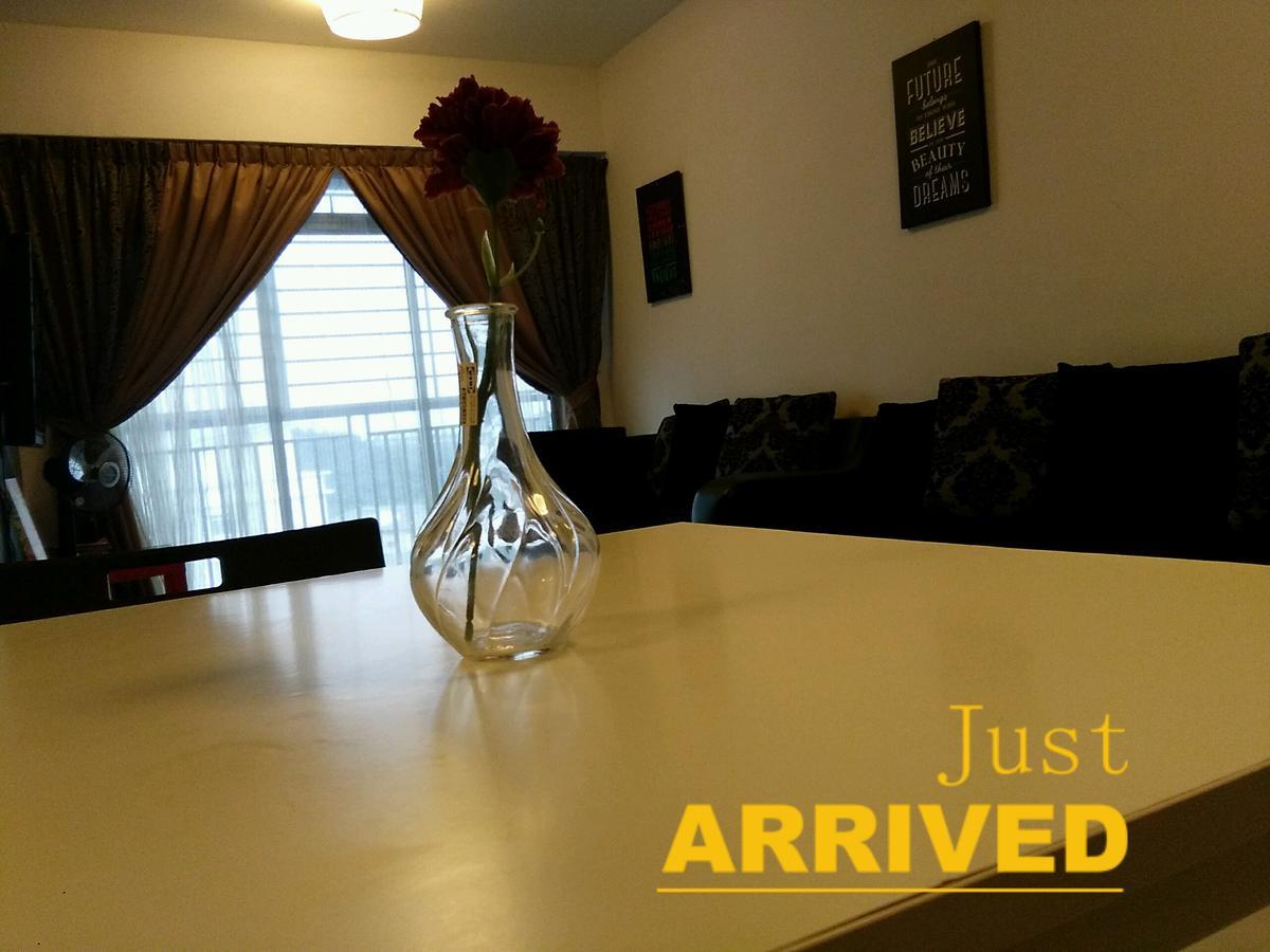 Homestay D 11 Putrajaya Netflix Wifi Ngoại thất bức ảnh